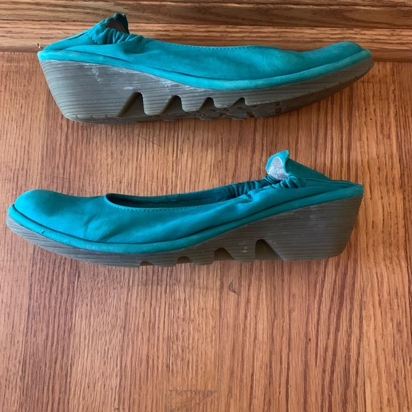 Fly London size 7 Great Used Condition time for new feet to love these! - Picture 8 of 9